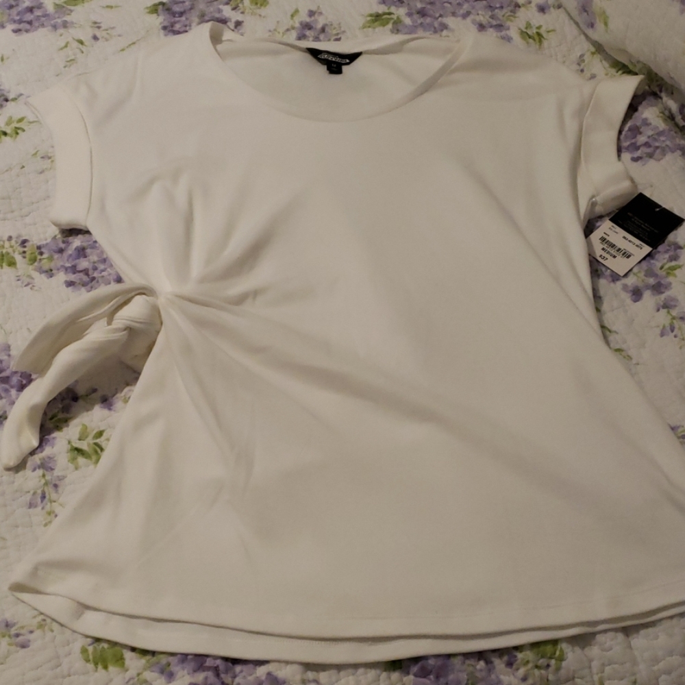 5 for $20 Project Runway top new with tags